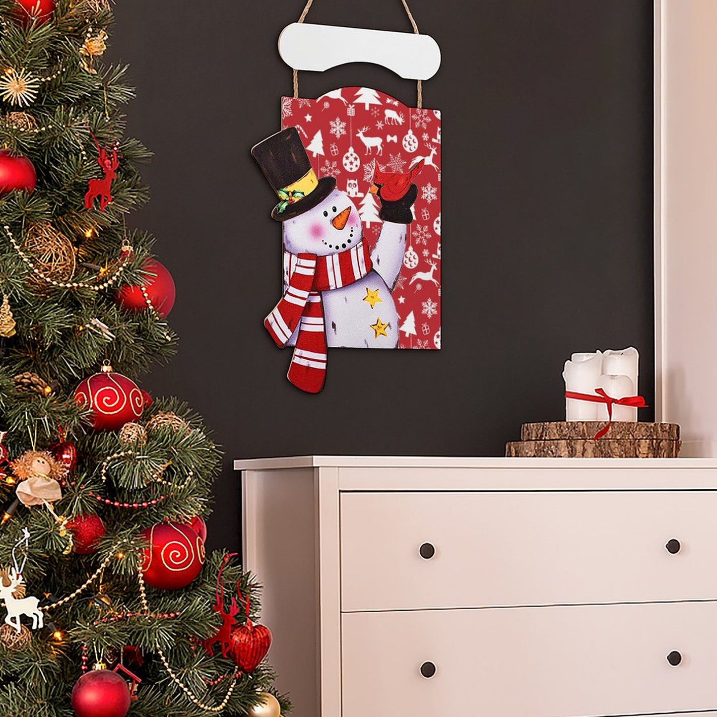 Transforma tu Espacio con un Cuadro de Madera Navideño Personalizado