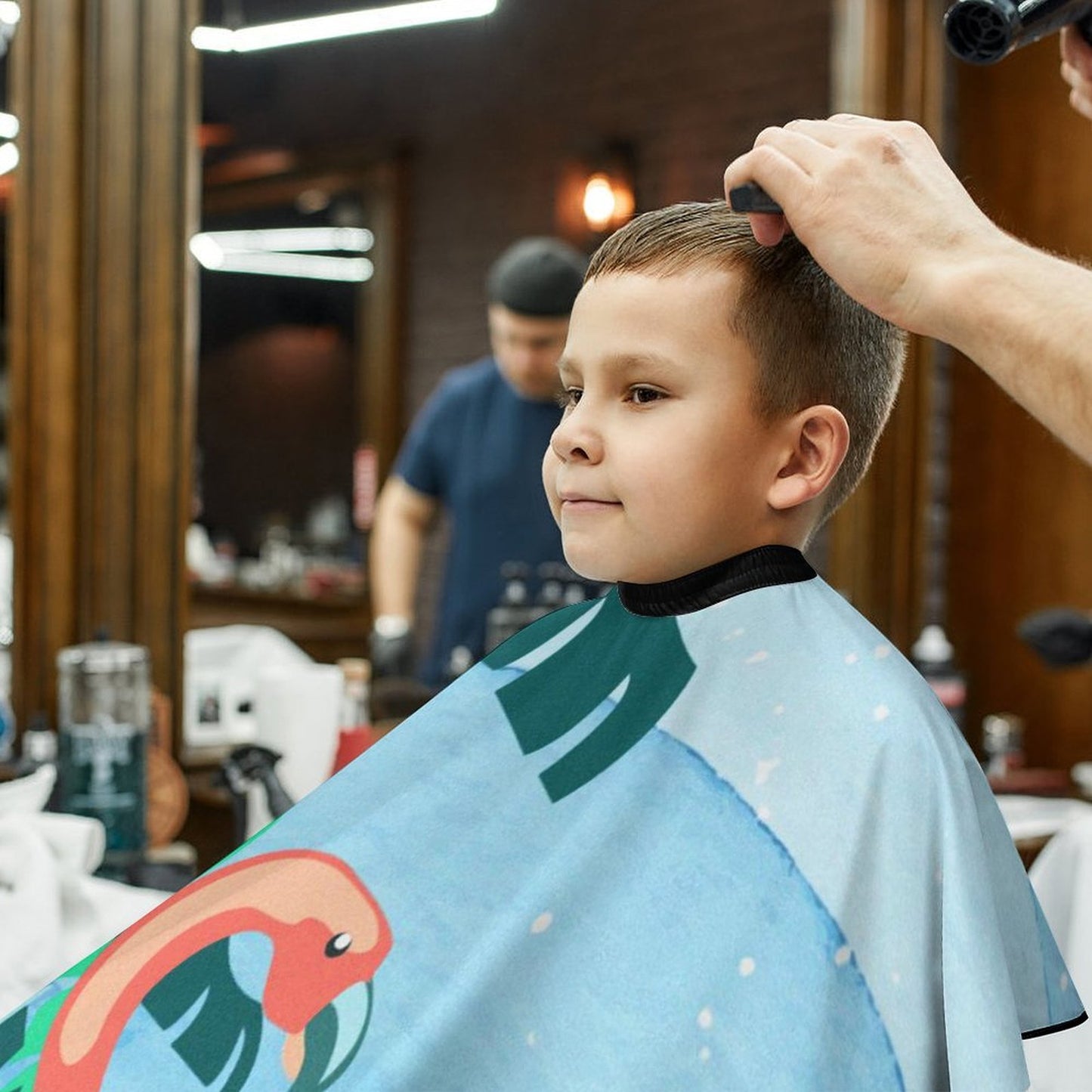 Capa para Corte de Cabello para Niños | Transforma el Miedo en un Juego