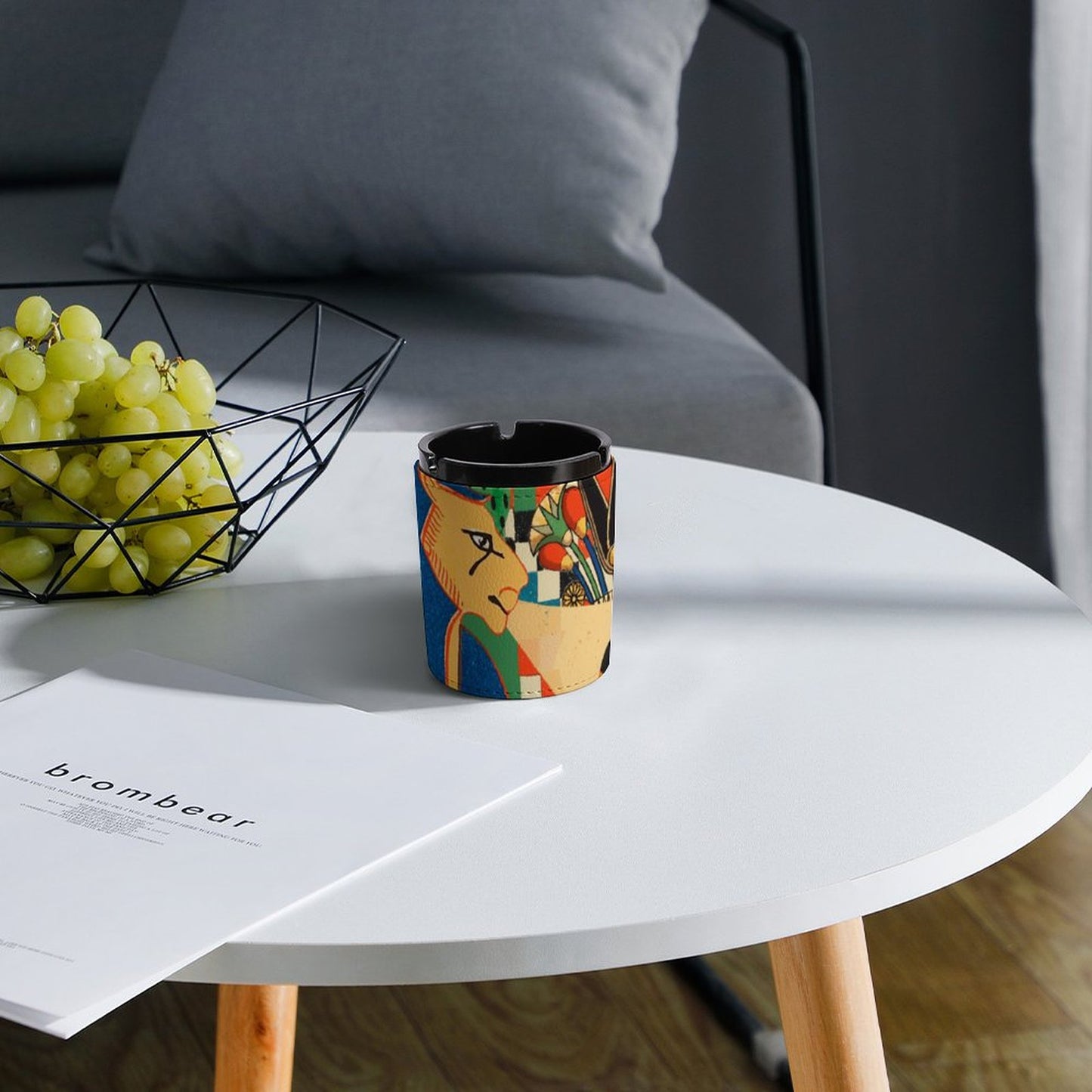 Cenicero de Cuero Personalizado | Añade Calidez y Estilo a tu Escritorio